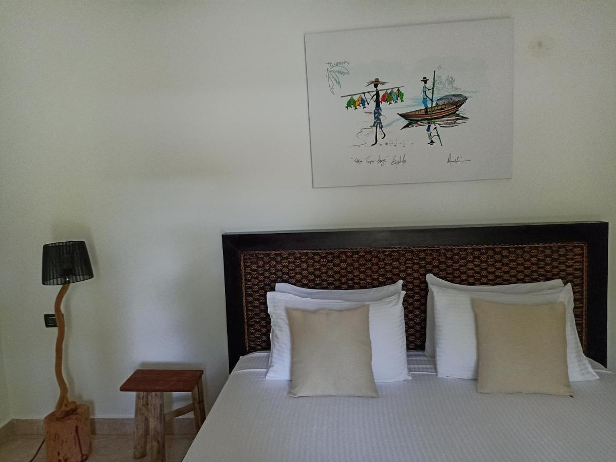 L'Oasi Guest House Baie Lazare  외부 사진
